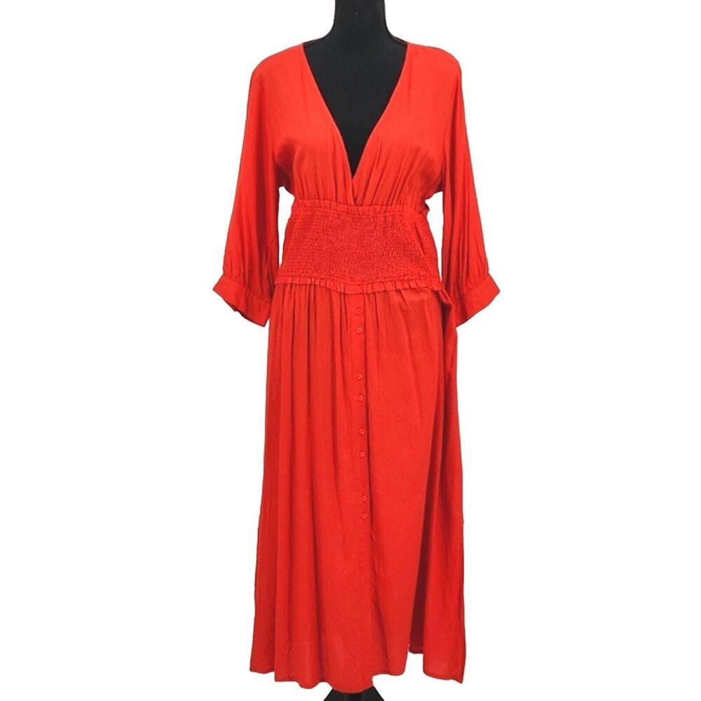 Truly 4 You Midi / Maxi Dress Size Medium Womens Red Smocked V Neck 3/4 Sleeves